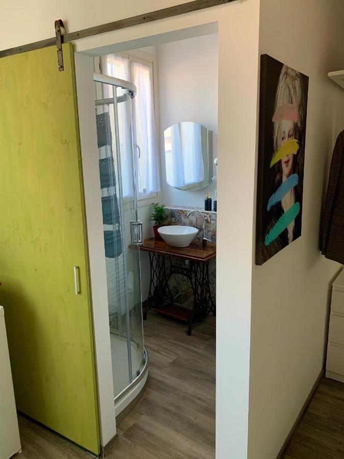 Green Rooms פררה מראה חיצוני תמונה